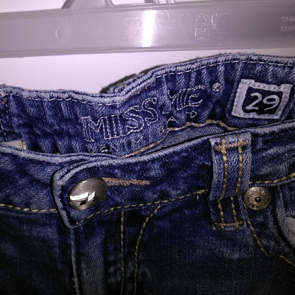 Miss Me jeans